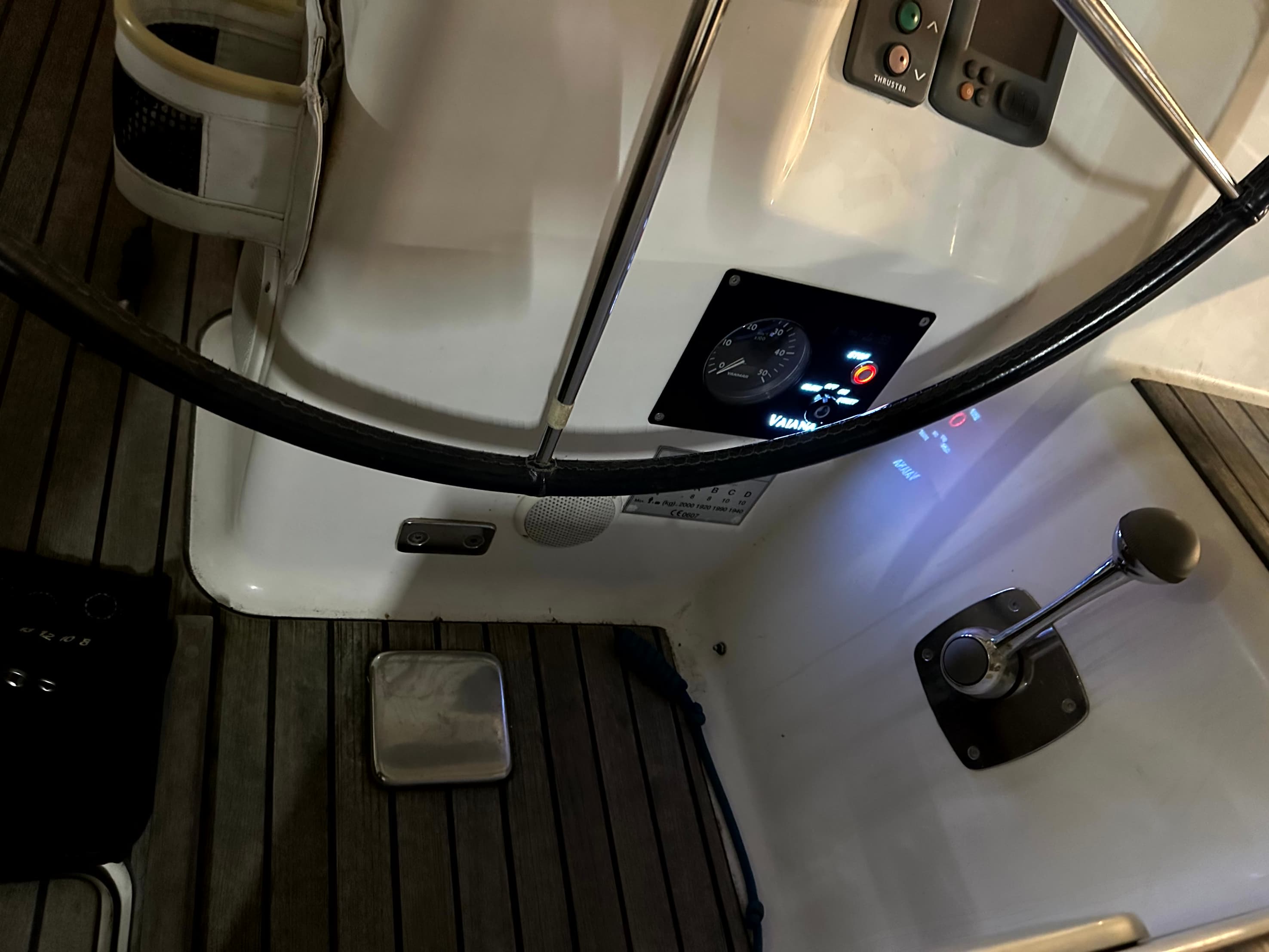 Yanmar Schaltpanel 6